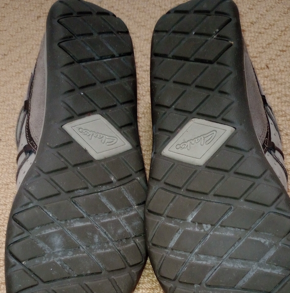 EUC PRIVO By CLARK'S SZ 8.5 Beige Laced Walking Leather Comfort Sneaker - Picture 7 of 9